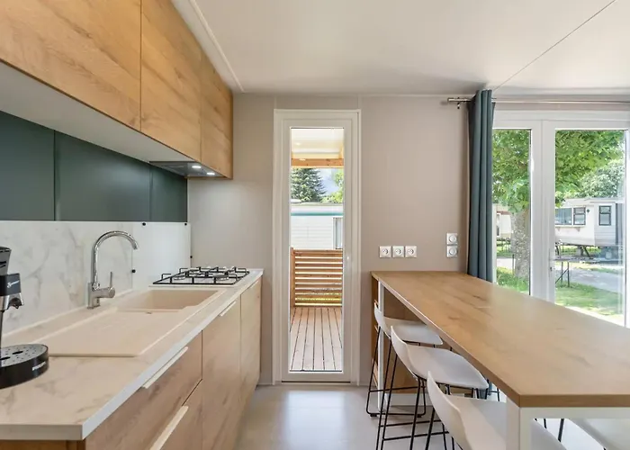 Papillon - Familie 6p * בוילון